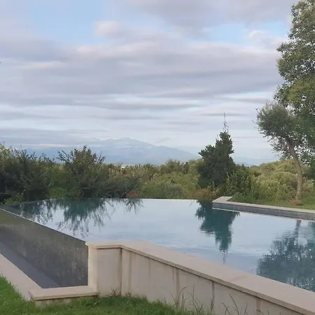 Mas Miraflors 펜션